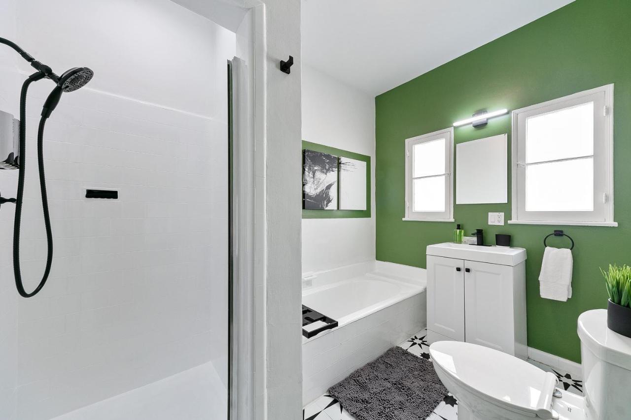 Beverly Hills Stylish & Central 1 Bedroom Apt + Parking Los Ángeles Exterior foto